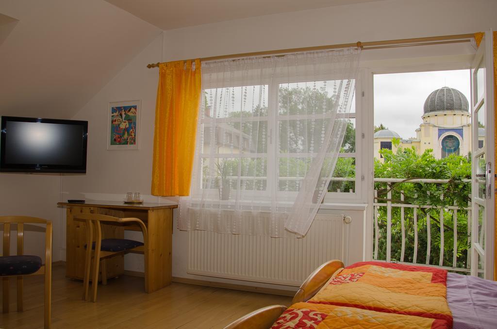 Penzion Andy Decin Zimmer foto